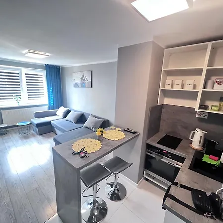 Apartment Portowa K2 *